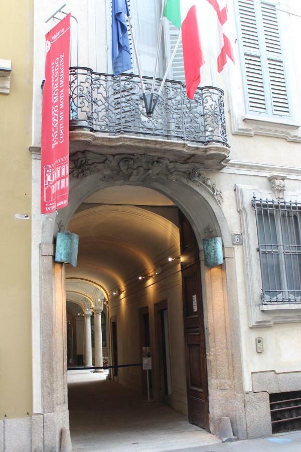 Sant'Andrea Cozy Apartment Milan Bagian luar foto